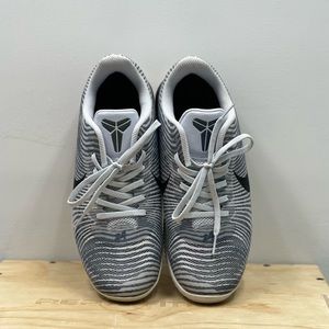 Nike Kobe Mentality 2 Wolf Grey